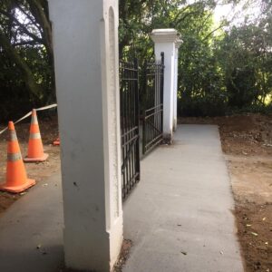 STDC Kaponga Cemetery Entrance 2